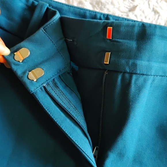 Talbots Dark Green Women's Trouser Pants Size 6P. - Picture 11 of 13